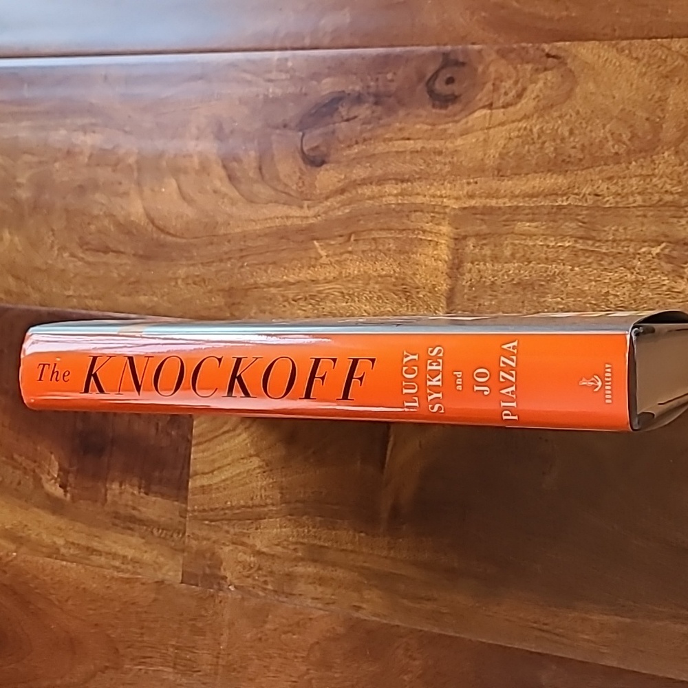🔥3/$15🔥📖 The Knockoff by Jo Piazza and Lucy Sykes (2015, Hardcover) - Picture 3 of 7